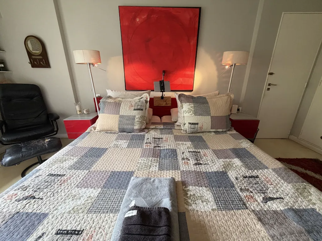 cama matrimonial 2.00 x 2.00 metros